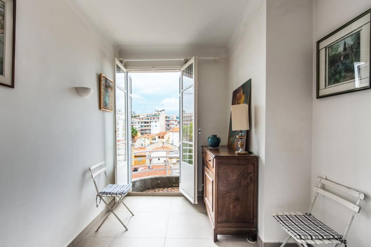 Appartement Fleurs De Furnished Flat *